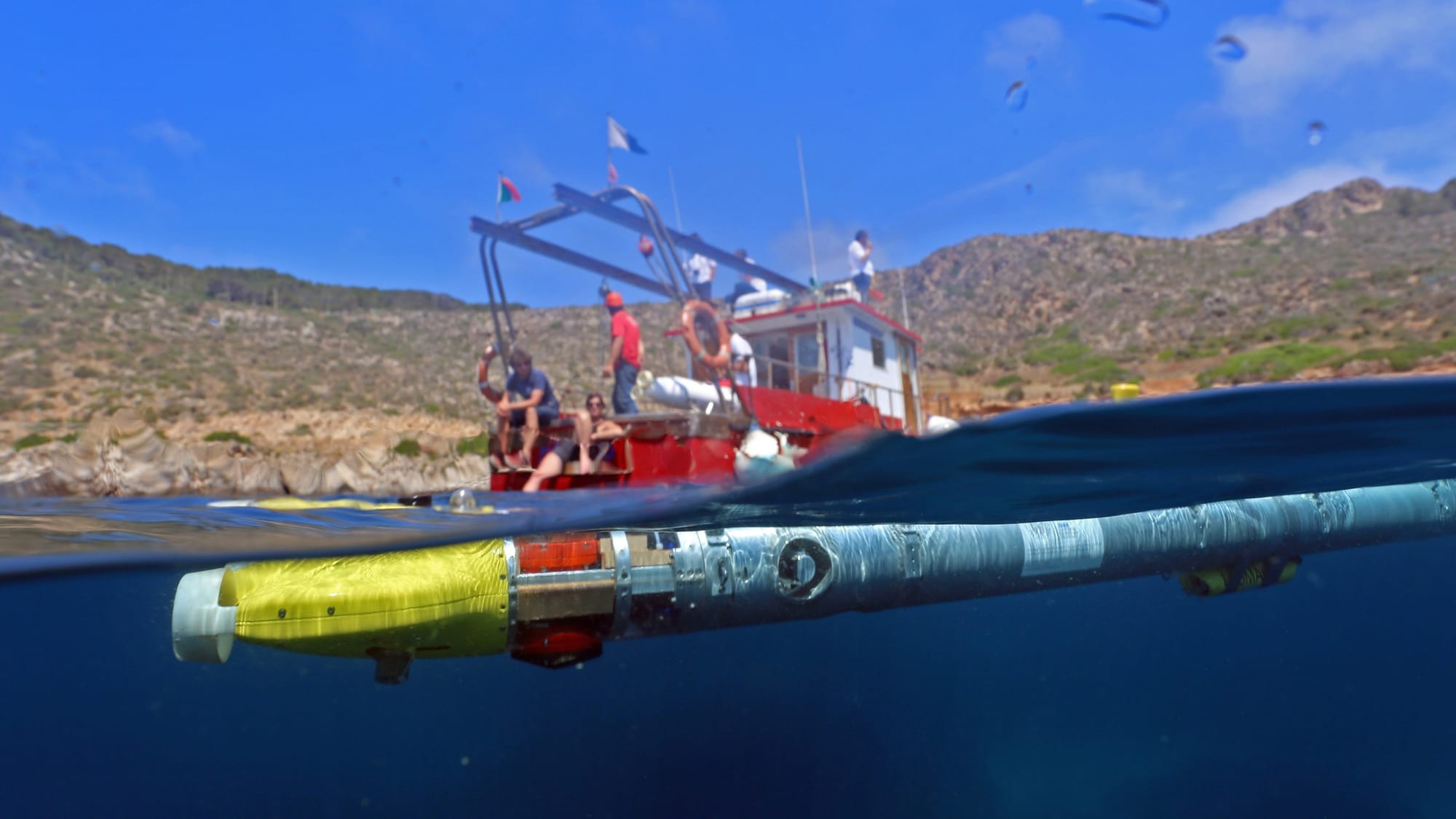 In the seas off Ustica in search of new wrecks