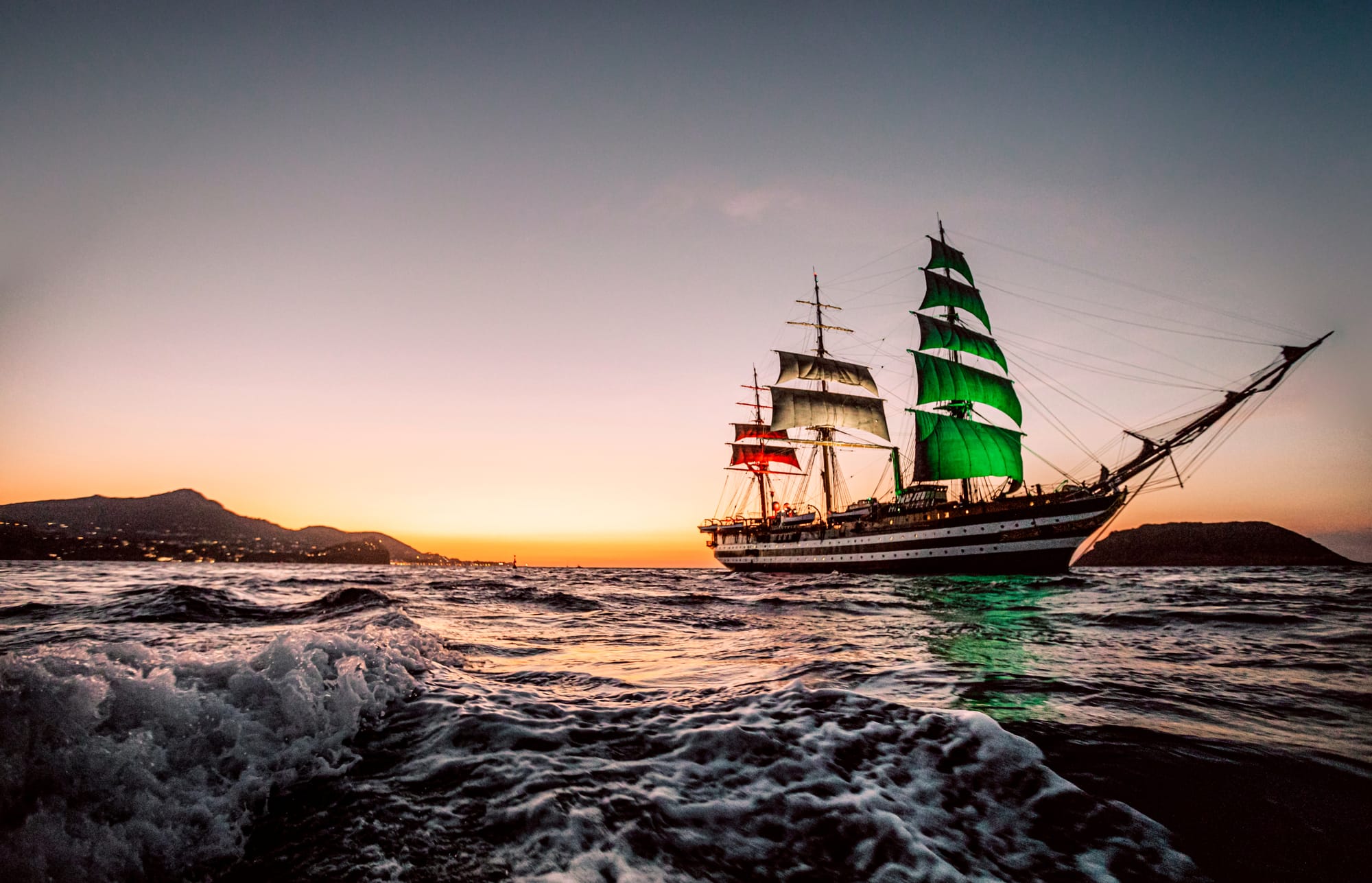 The Amerigo Vespucci doubles the legendary Cape Horn for the first time: a historic event in the long maritime tradition